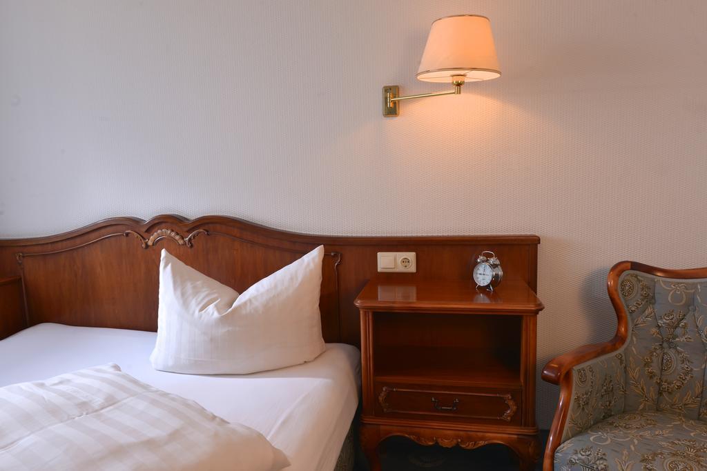 Adler Golf-& Tagungshotel Harth-Poellnitz Luaran gambar