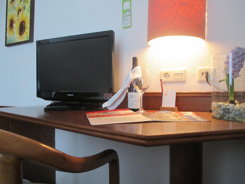 Adler Golf-& Tagungshotel Harth-Poellnitz Luaran gambar