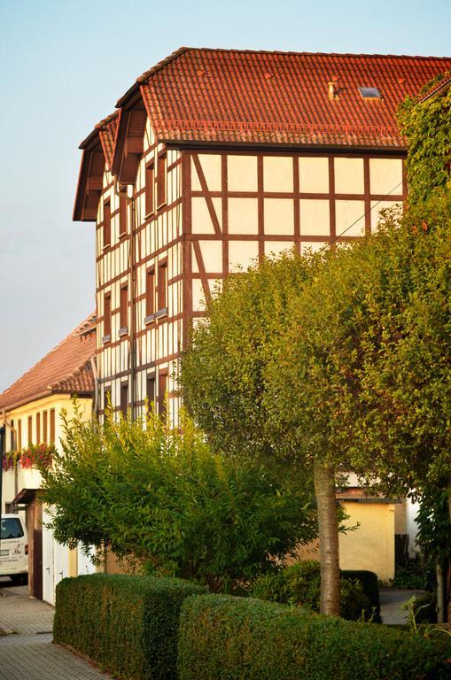 Adler Golf-& Tagungshotel Harth-Poellnitz Luaran gambar